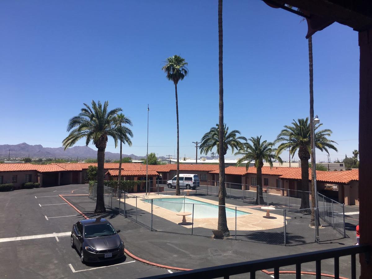 Highland Tower Motel Tucson Exteriér fotografie